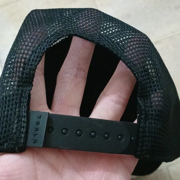 Tesla Cybertruck Icon Trucker Cap Hat - Picture 4 of 8